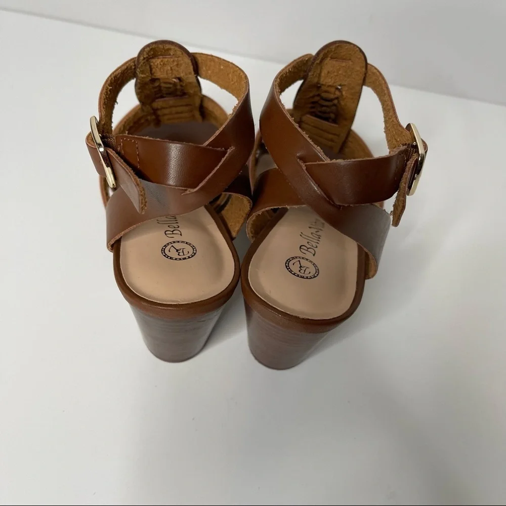 Bella Vita Women's Block Heel Sandal Heeled size 8